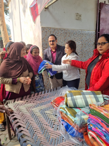 Blankets Distribution